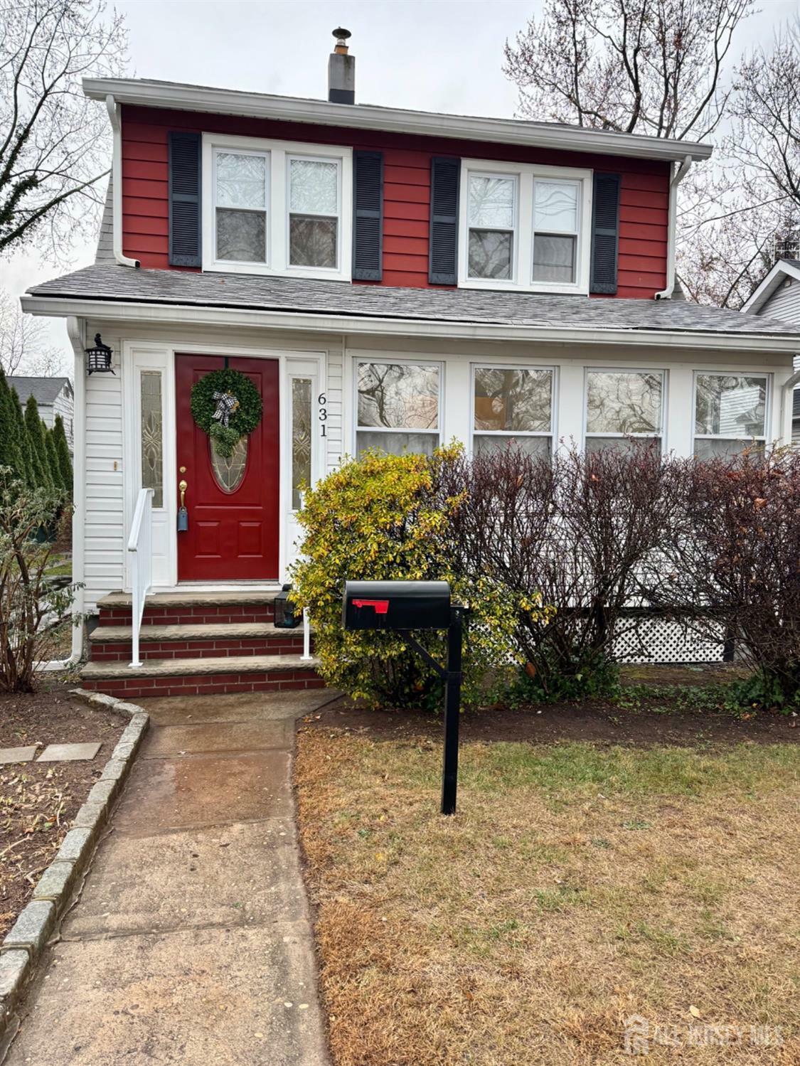 Property Photo:  631 Main Street  NJ 08840 