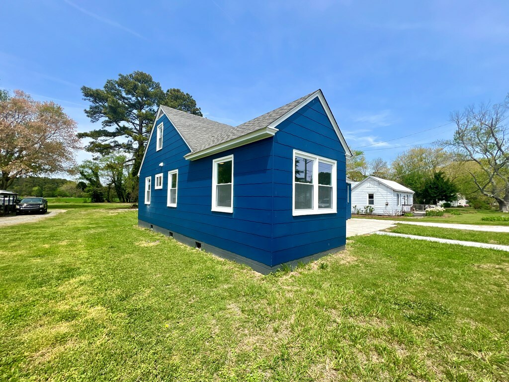 Property Photo: 35486 Upshur Neck Rd VA 23423