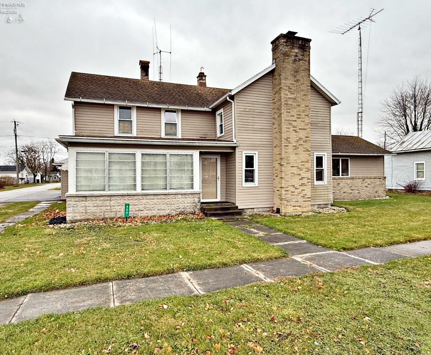 Property Photo:  400 David Street  OH 44815 