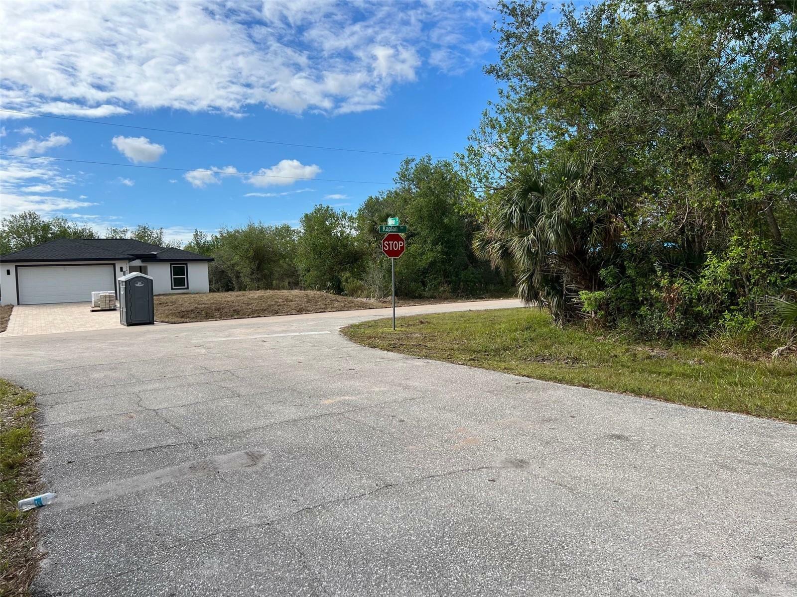 Property Photo:  6503 Waltman Court  FL 33981 