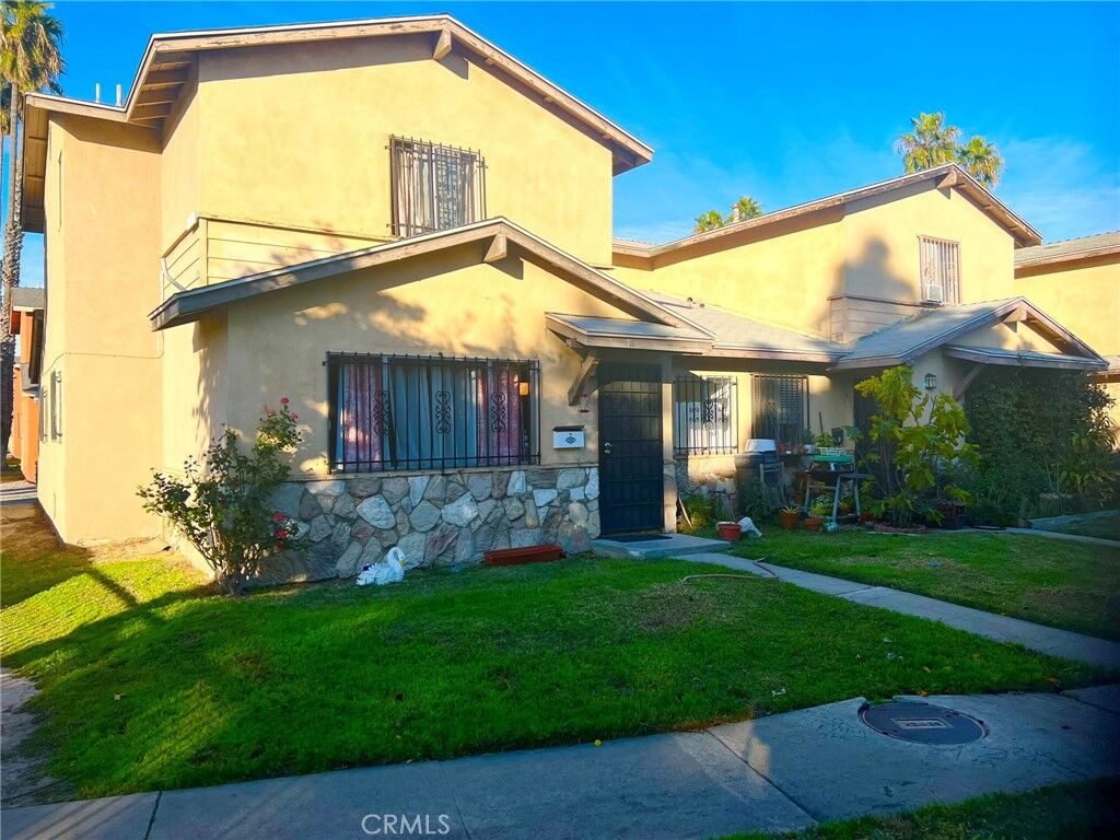 Property Photo: 11 Eastridge Lane CA 90745