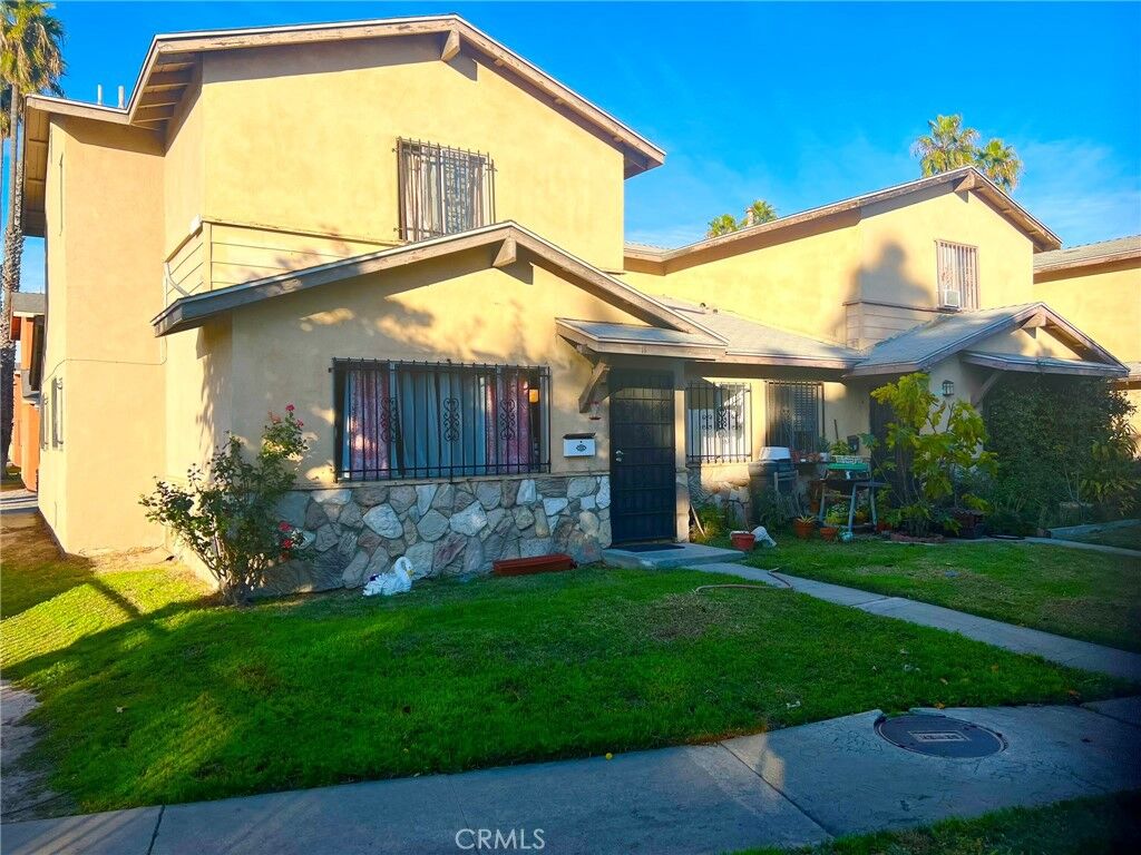 Property Photo:  11 Eastridge Lane  CA 90745 