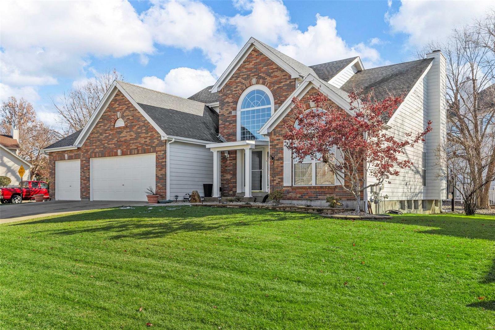 Property Photo:  1460 Norwood Hills Drive  MO 63366 