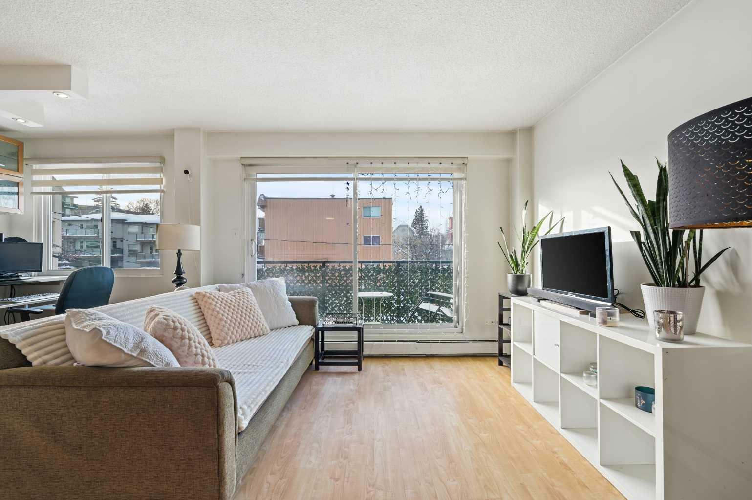 Photo de la propriété:  1502 21 Avenue SW 304  AB T2T 0M7 