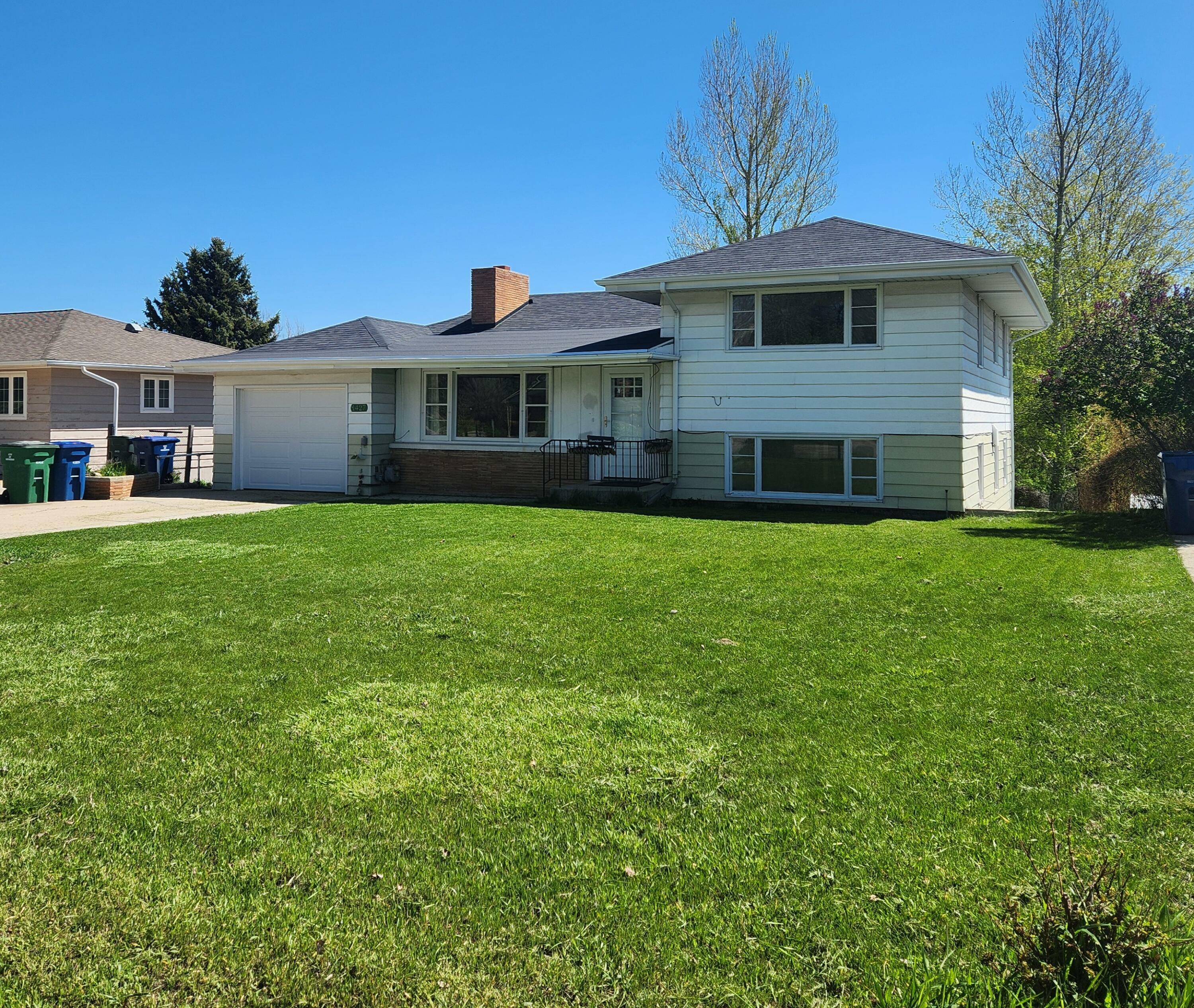 Property Photo: 1427 Big Horn Avenue WY 82801