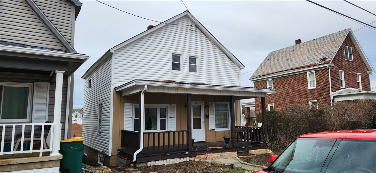 Property Photo:  304 W 3rd Street  PA 15627 