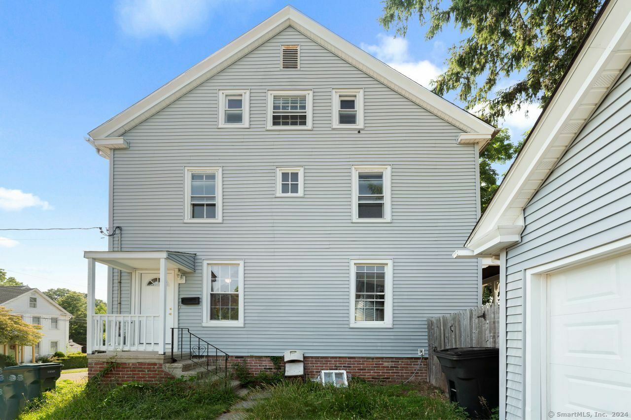 Property Photo:  17 Park Avenue  CT 06517 