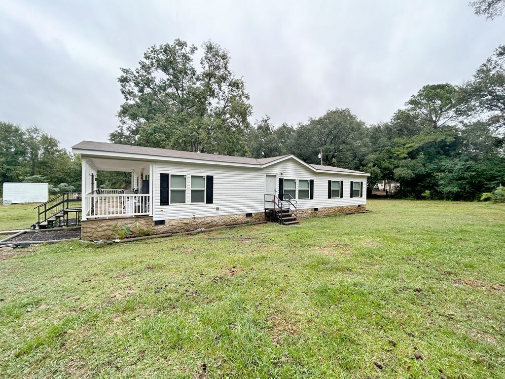 Property Photo:  115 Wynn Dr  GA 31705 