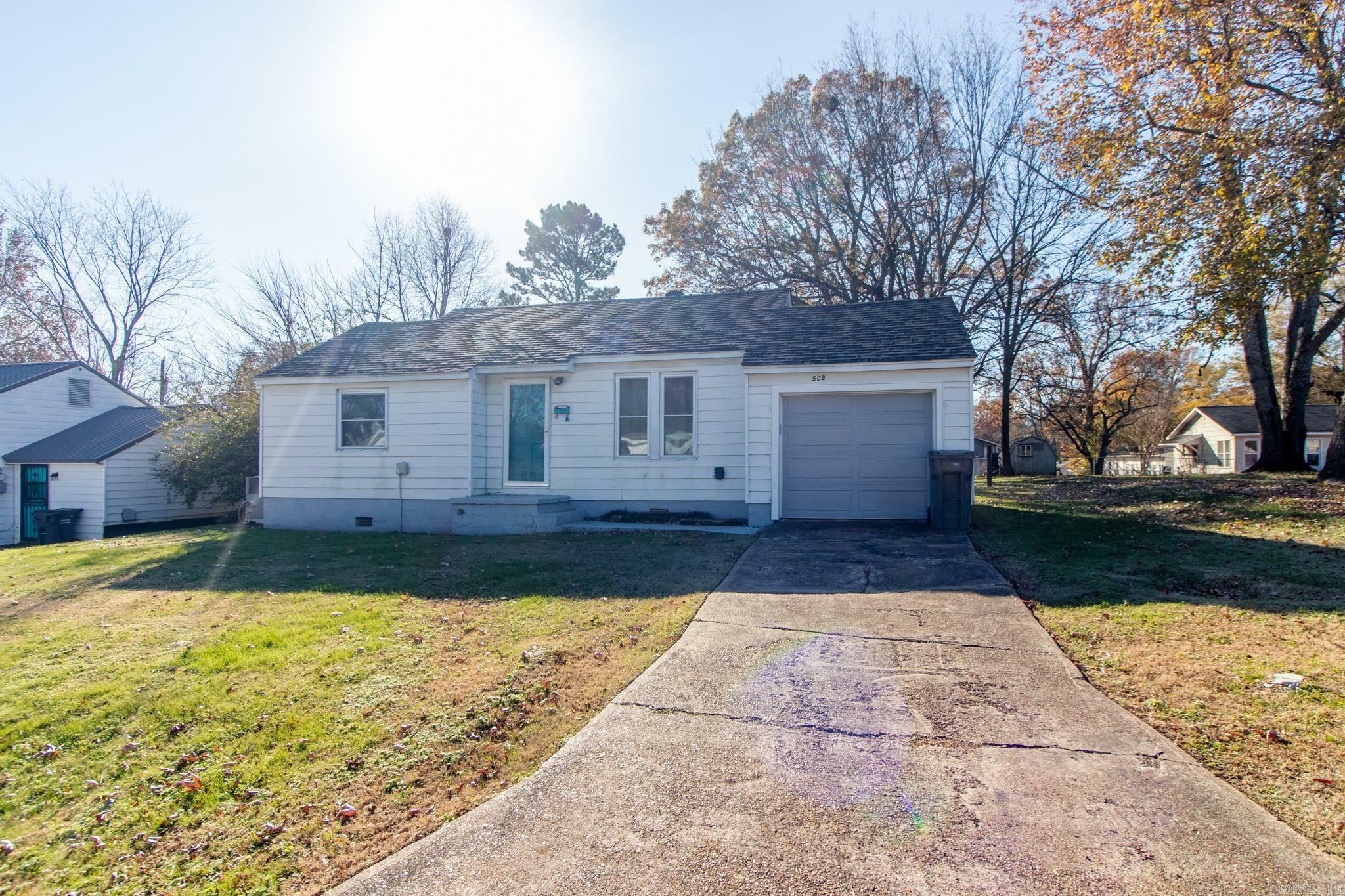 Property Photo:  509 Altman Avenue  AR 72401 