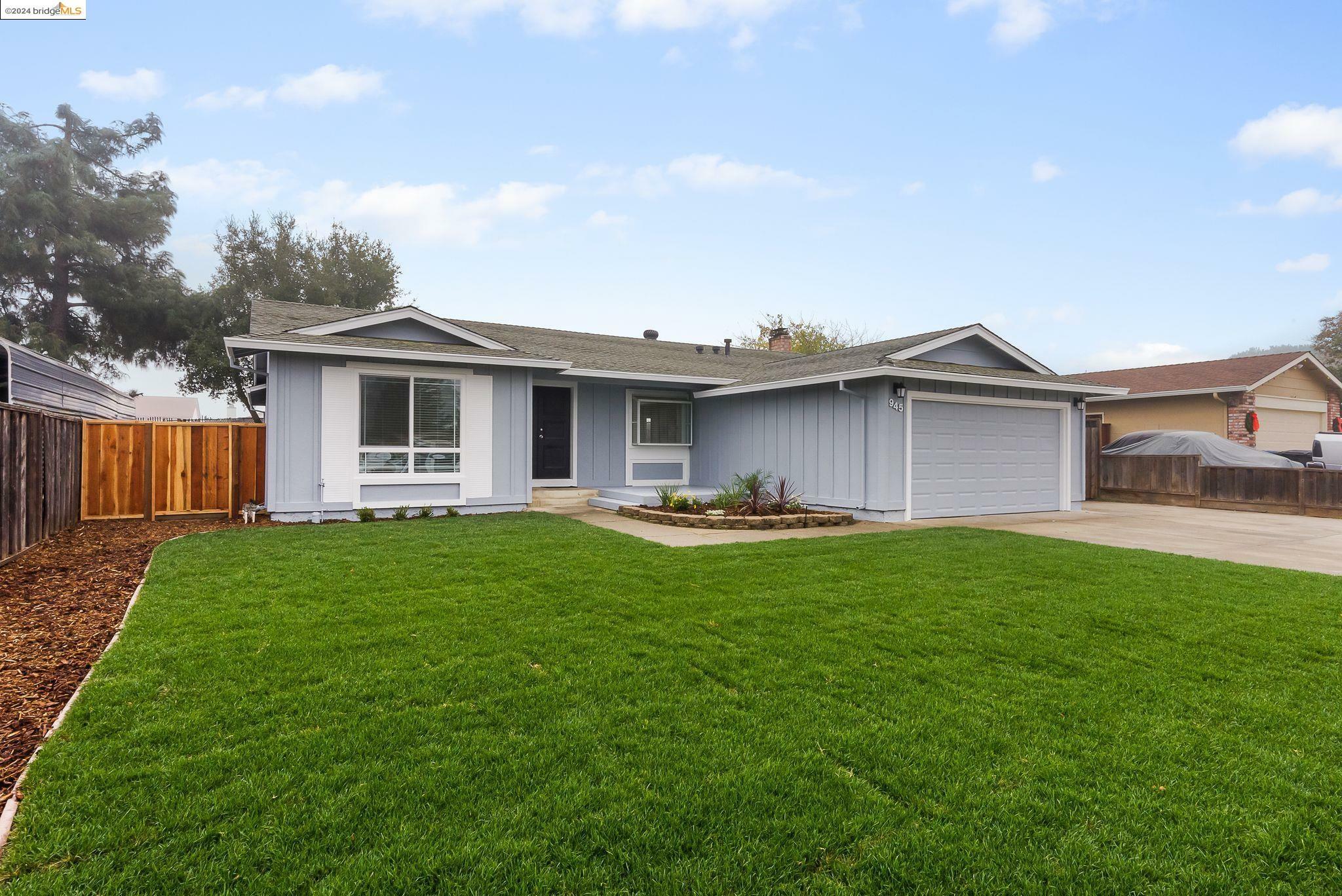 Property Photo:  945 Chianti Way  CA 94561 