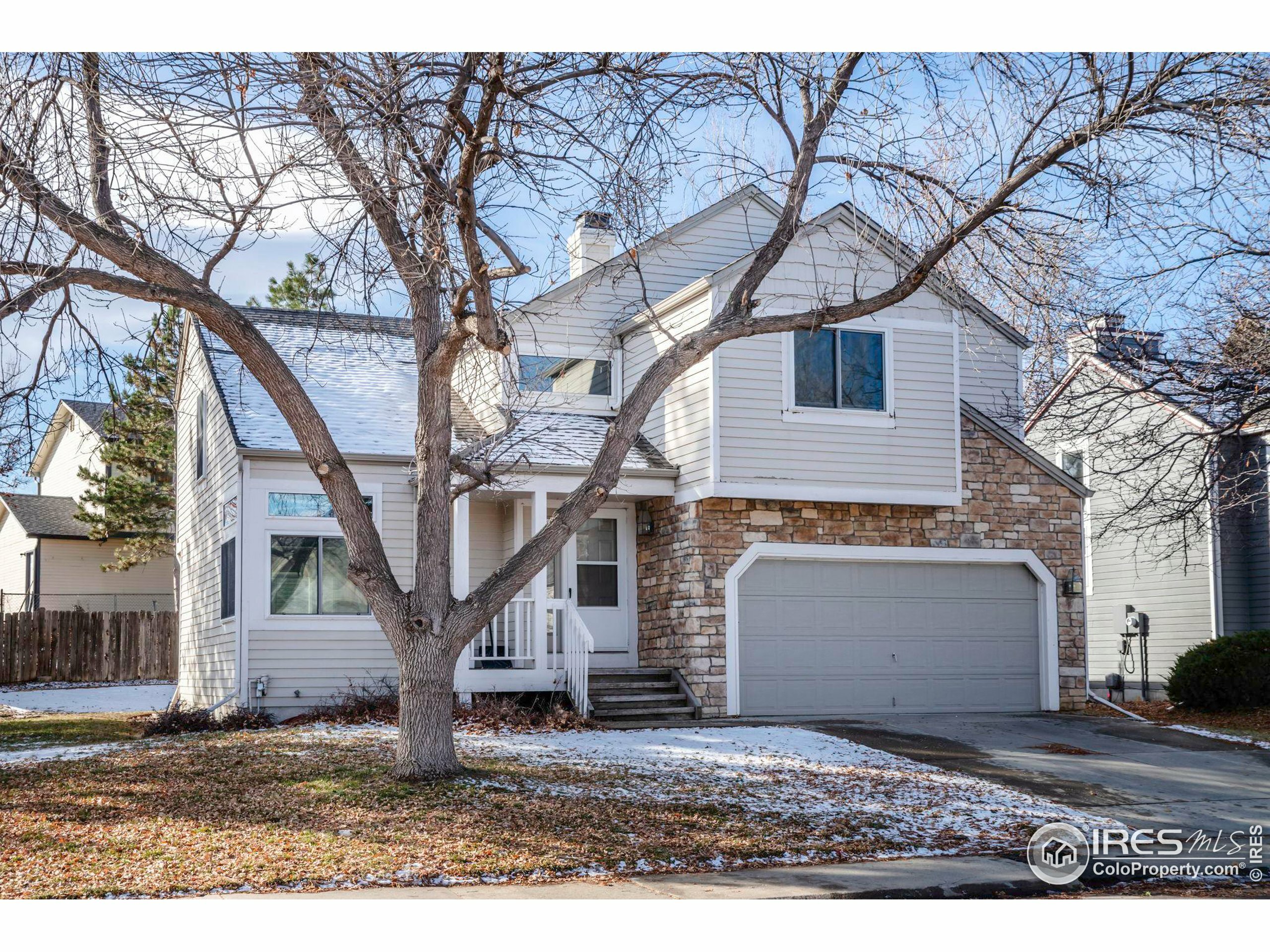 Property Photo: 2358 Dogwood Cir CO 80027