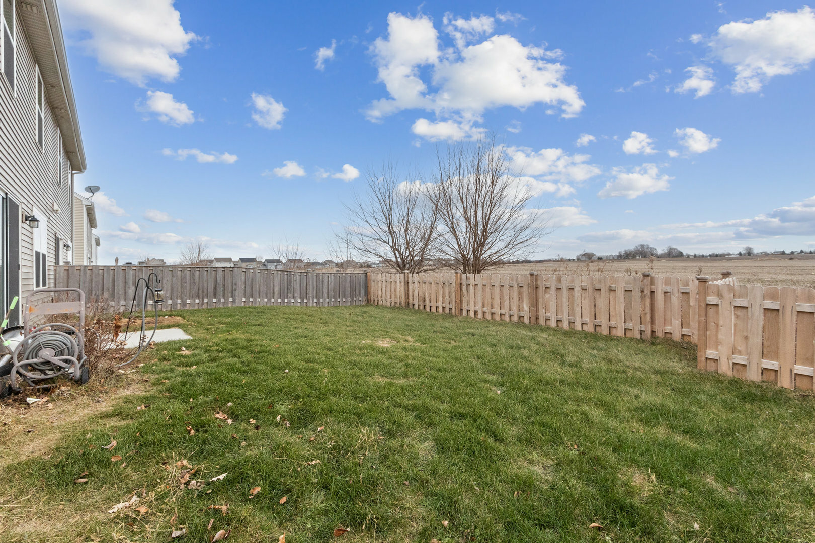 Property Photo:  1216 Fawnlily Circle  IL 60431 