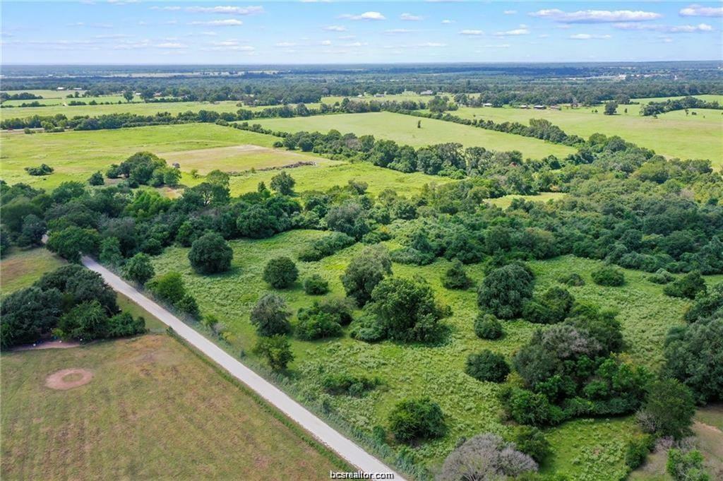 Property Photo:  12435 Batson Loop  TX 77871 