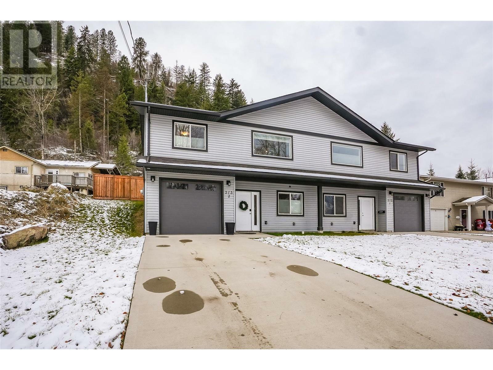 #2-313 Lakeview Street  Castlegar BC V1N 3Y1 photo