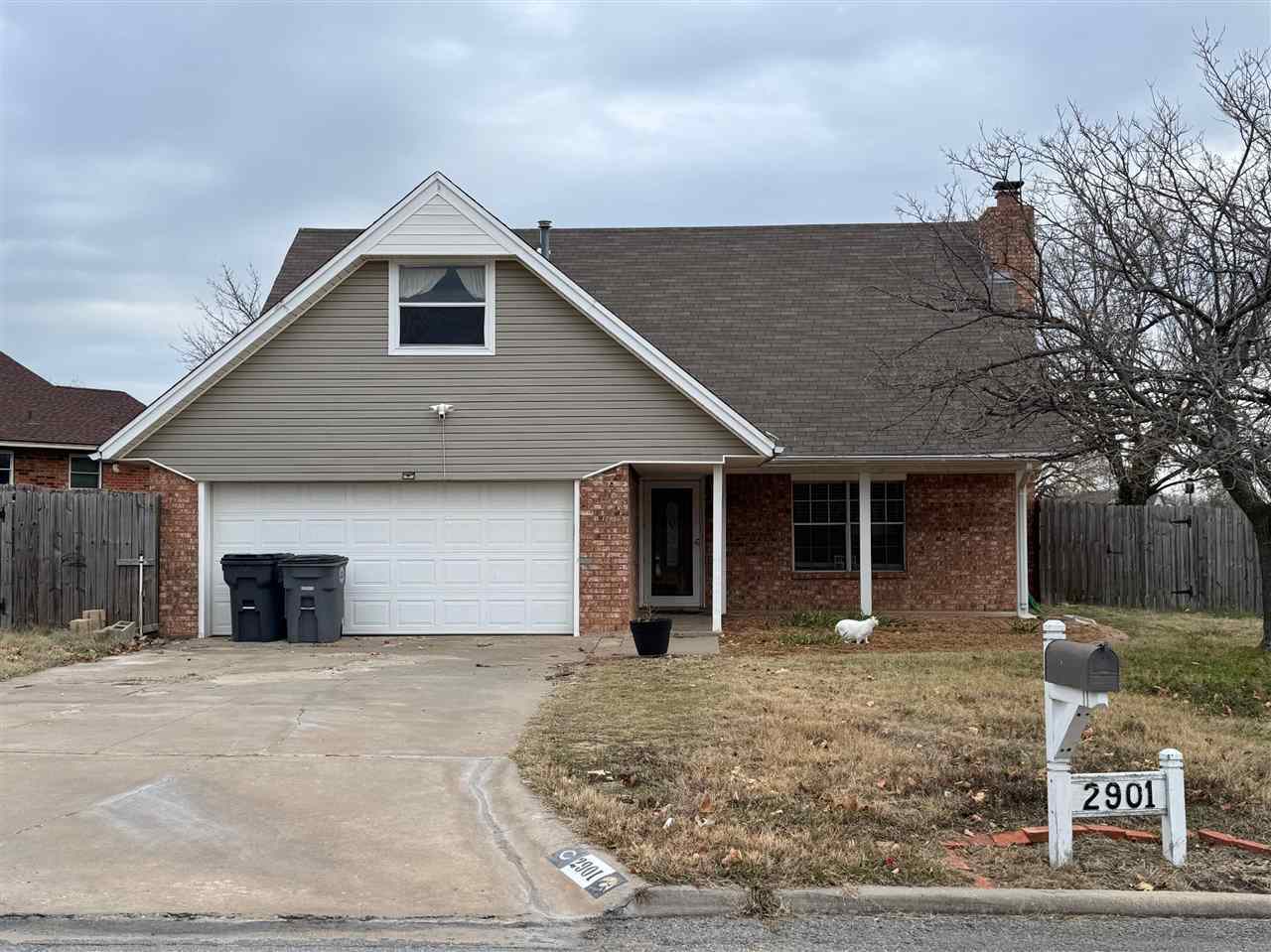 2901 NE Bellevue Cir  Lawton OK 73507 photo