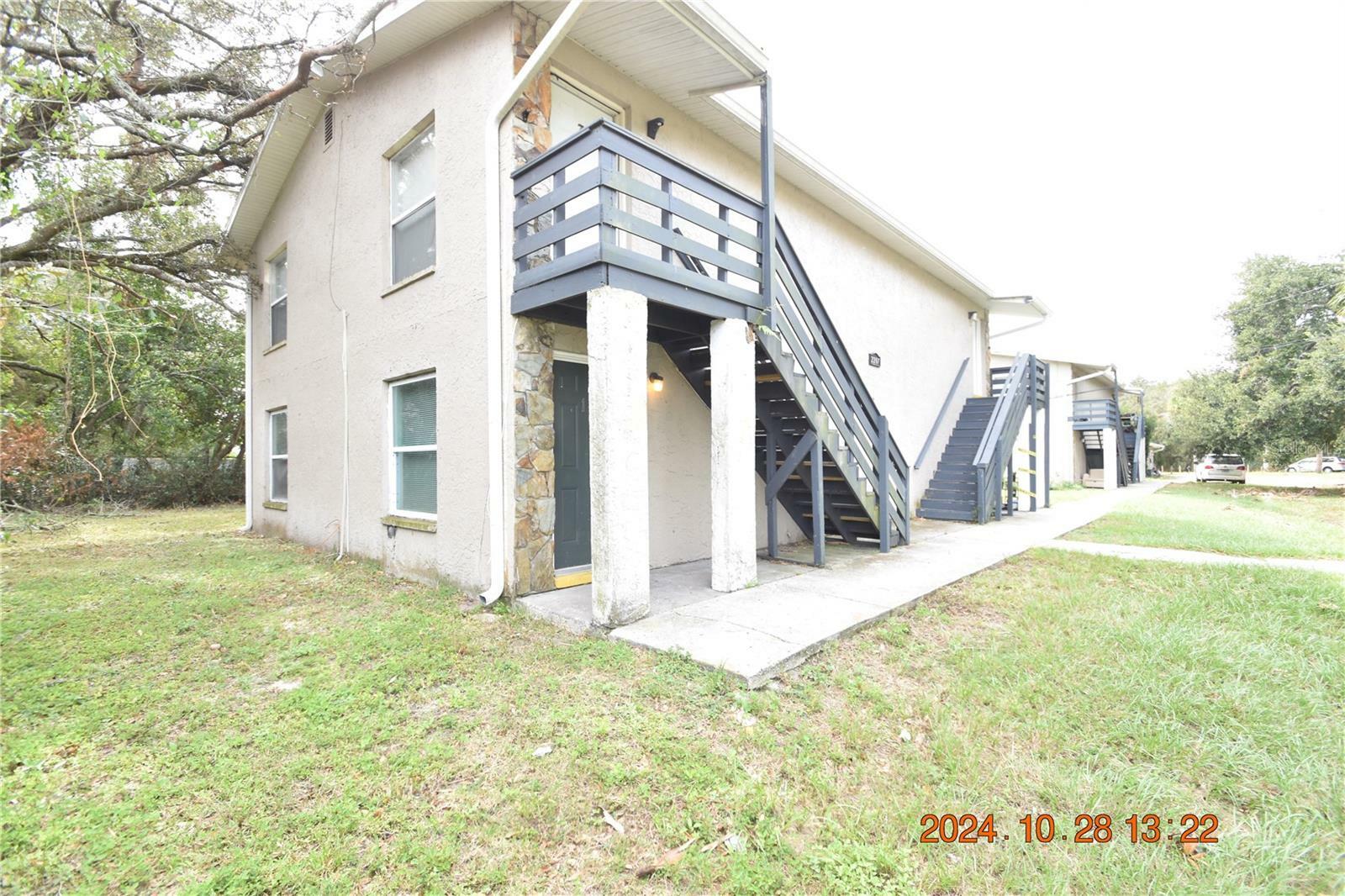 Property Photo:  2207 Irene Street 1  FL 33549 