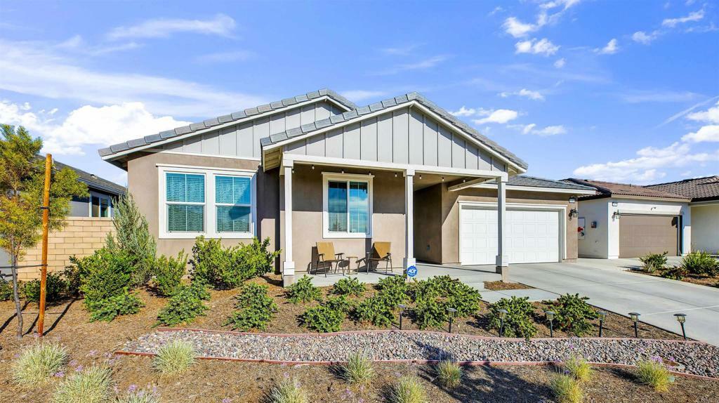 Property Photo:  30462 Gardener Ln  CA 92584 