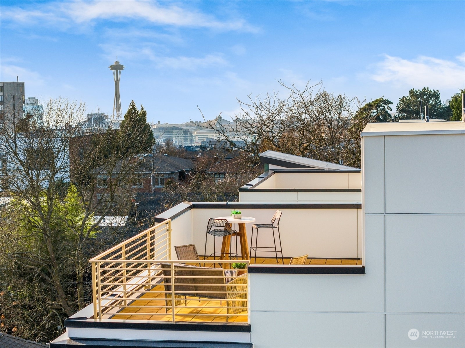 Property Photo: 730 C Broadway E WA 98102