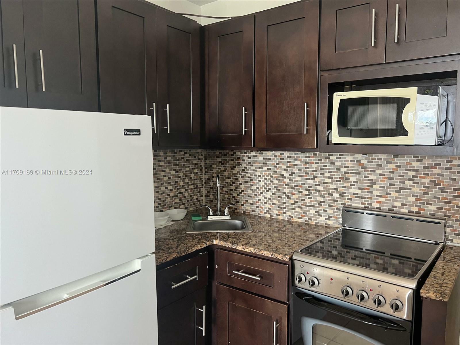 Property Photo:  6345 Collins Ave 604  FL 33141 