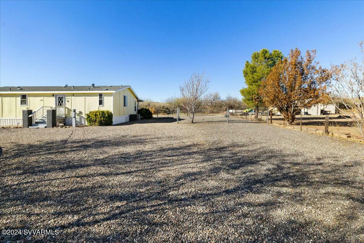 Property Photo:  1940 N Royal Way  AZ 86322 