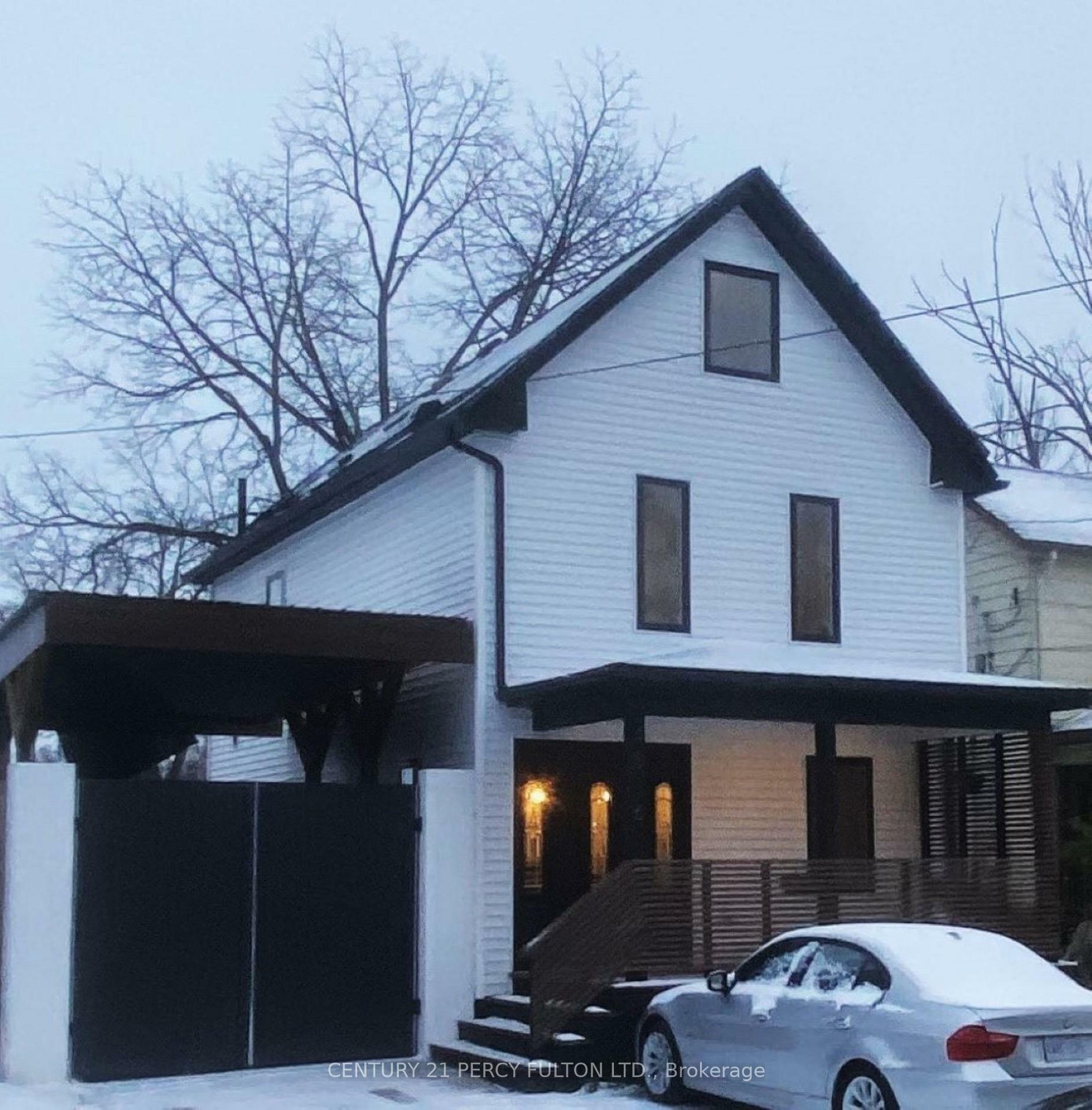 Photo de la propriété: 4816 Saint Clair Ave ON L2E 3T4