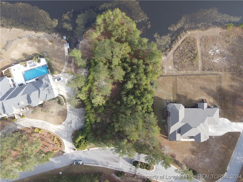 Property Photo:  32 Broadlake Lane  NC 28390 
