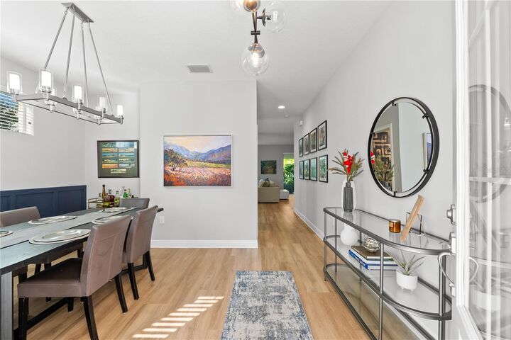 Property Photo:  2117 W Carmen Street  FL 33606