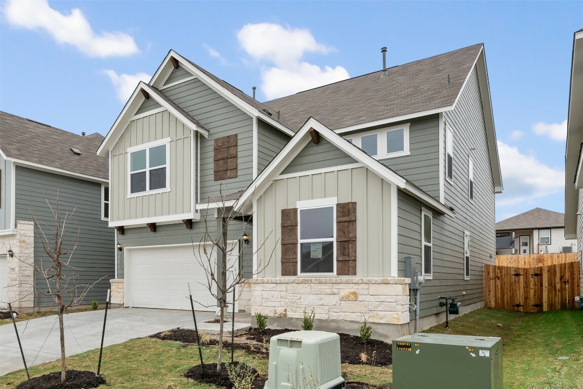 Property Photo: 731 Palo Brea Loop TX 78634