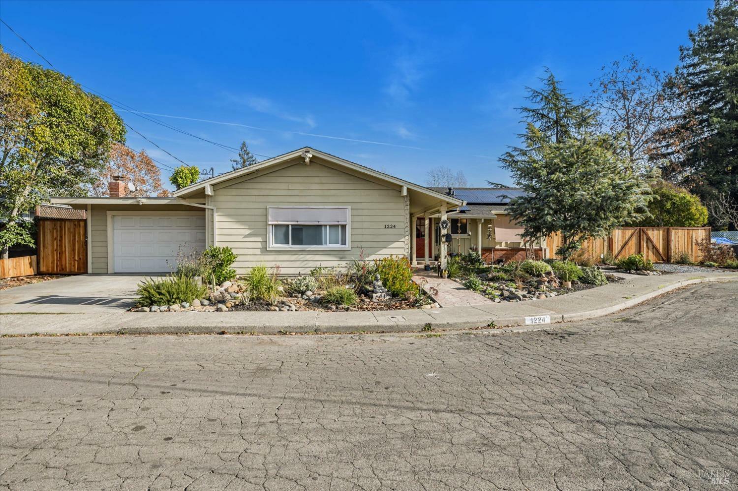 Property Photo:  1224 Caribou Court  CA 95405 