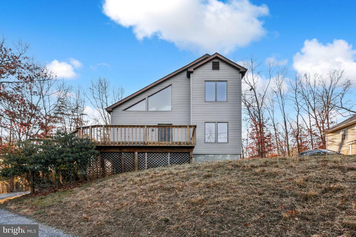 Property Photo:  1232 Lakeview Drive  VA 22625 