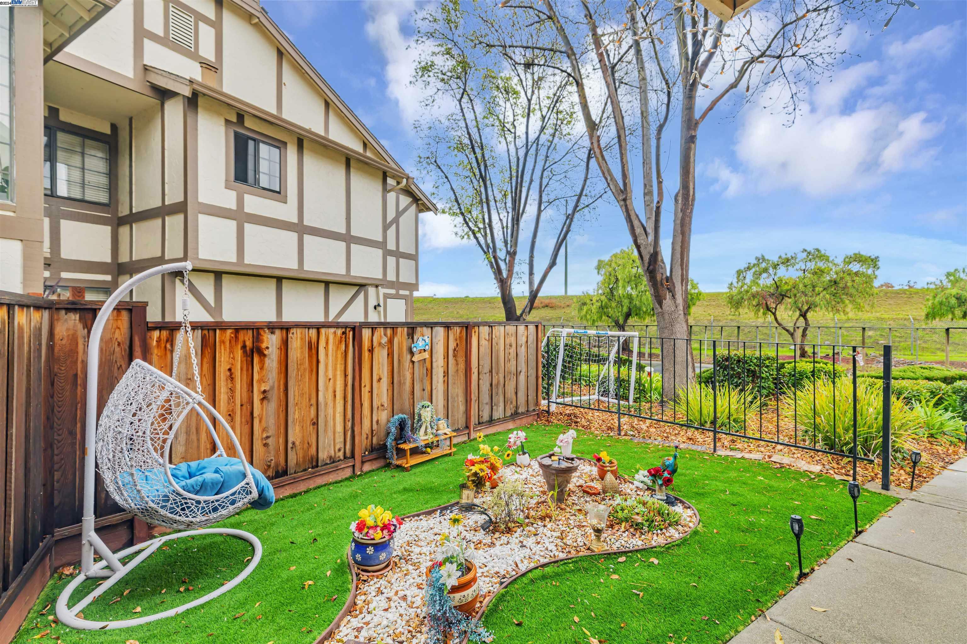 Property Photo:  735 Folsom Cir  CA 95035 