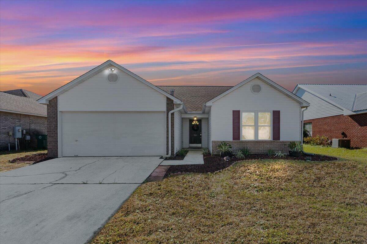 Property Photo:  961 John Wayne Circle  FL 32547 