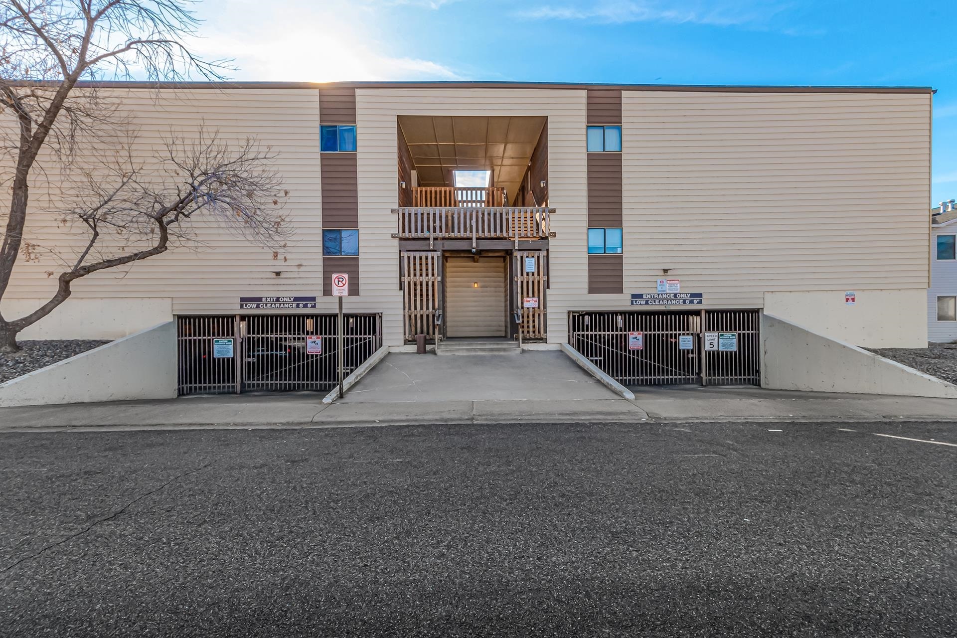 Property Photo:  125 Franklin Avenue 415  CO 81501 