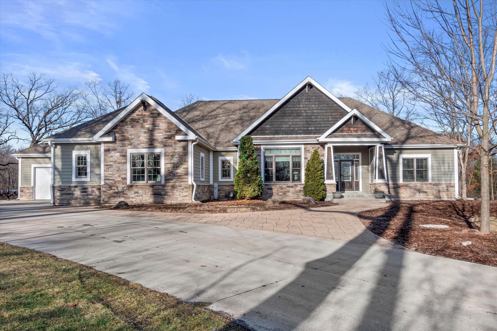 Property Photo: S84w12684 Schaefer Dr WI 53150