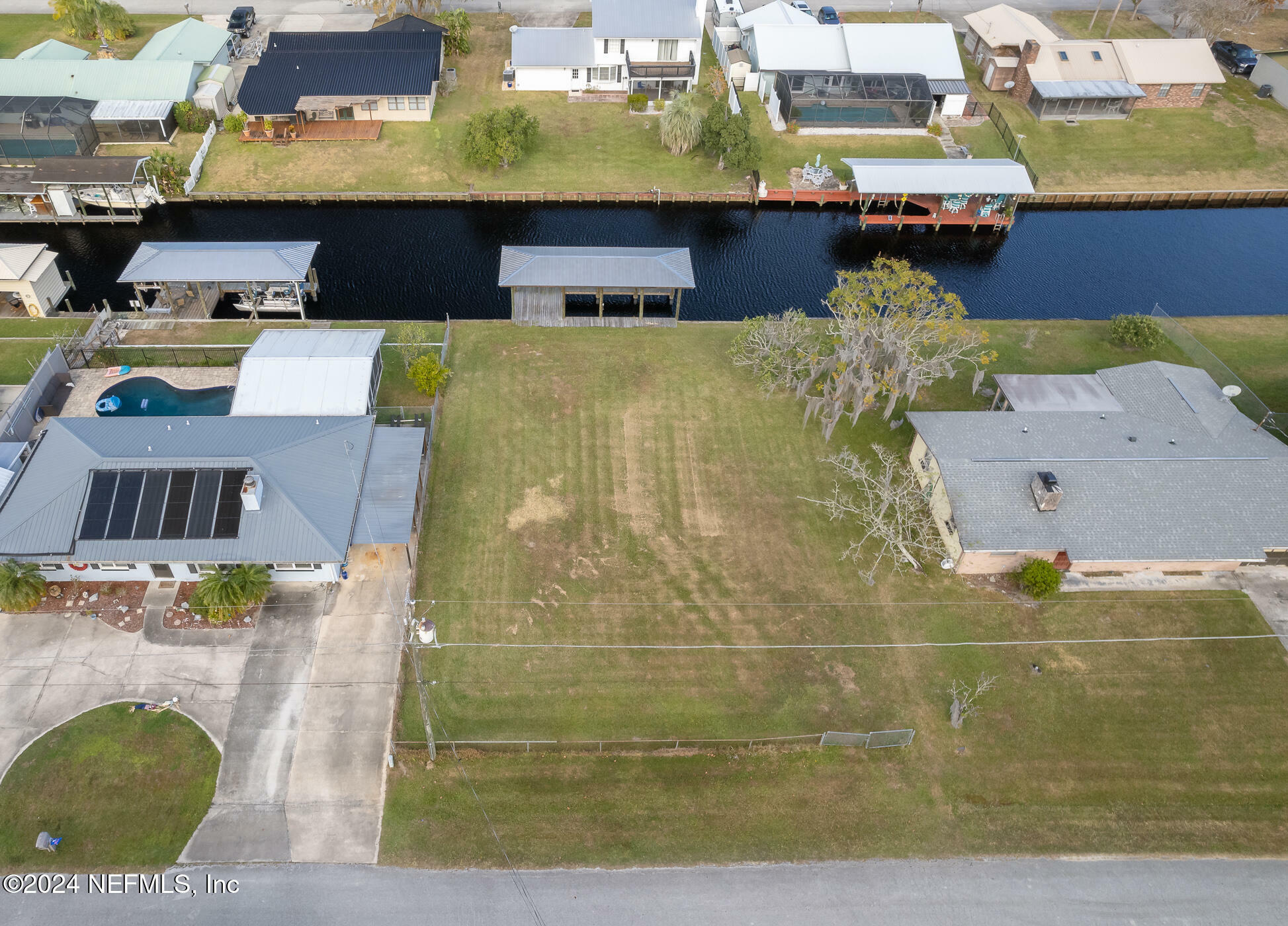 Property Photo:  114 Palm Trail  FL 32131 