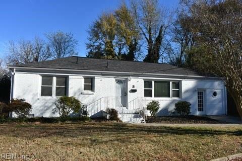 Property Photo:  3 Ramsey Court  VA 23666 