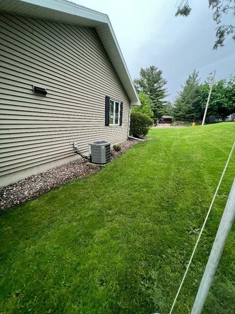 Property Photo:  183 Green Hill Circle  WI 53563 