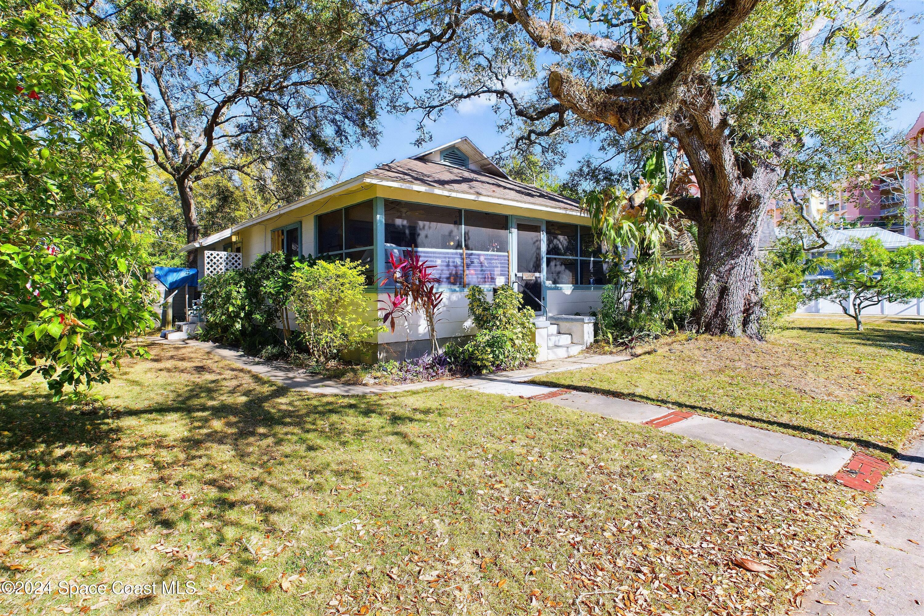 Property Photo:  16 Oak Street  FL 32922 