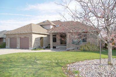 Property Photo: 705 21st A Avenue ON N4N 3M2