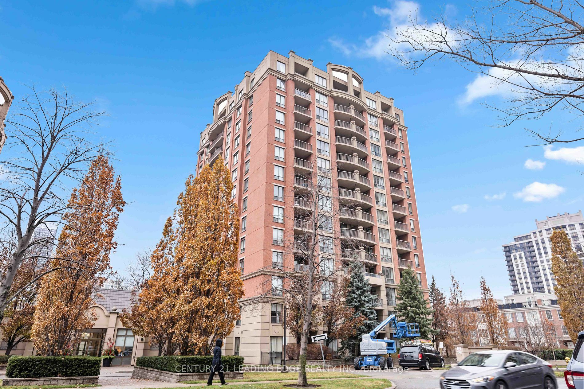 Photo de la propriété:  55 Harrison Garden Blvd Lph11  ON M2N 7G3 