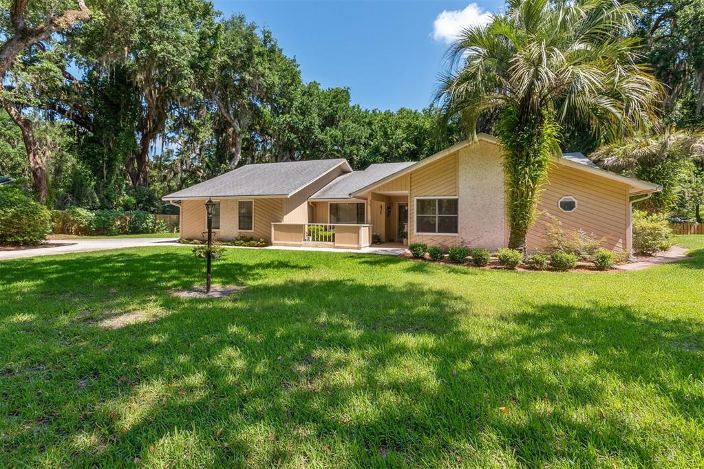 Property Photo:  835 Fountain Drive  FL 32034 