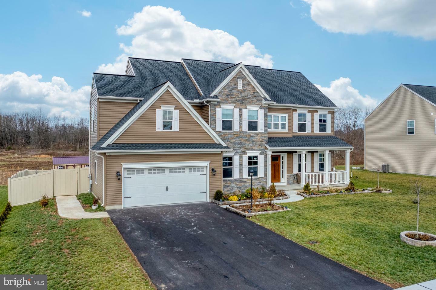 Property Photo:  106 Berkshire Drive  PA 17015 