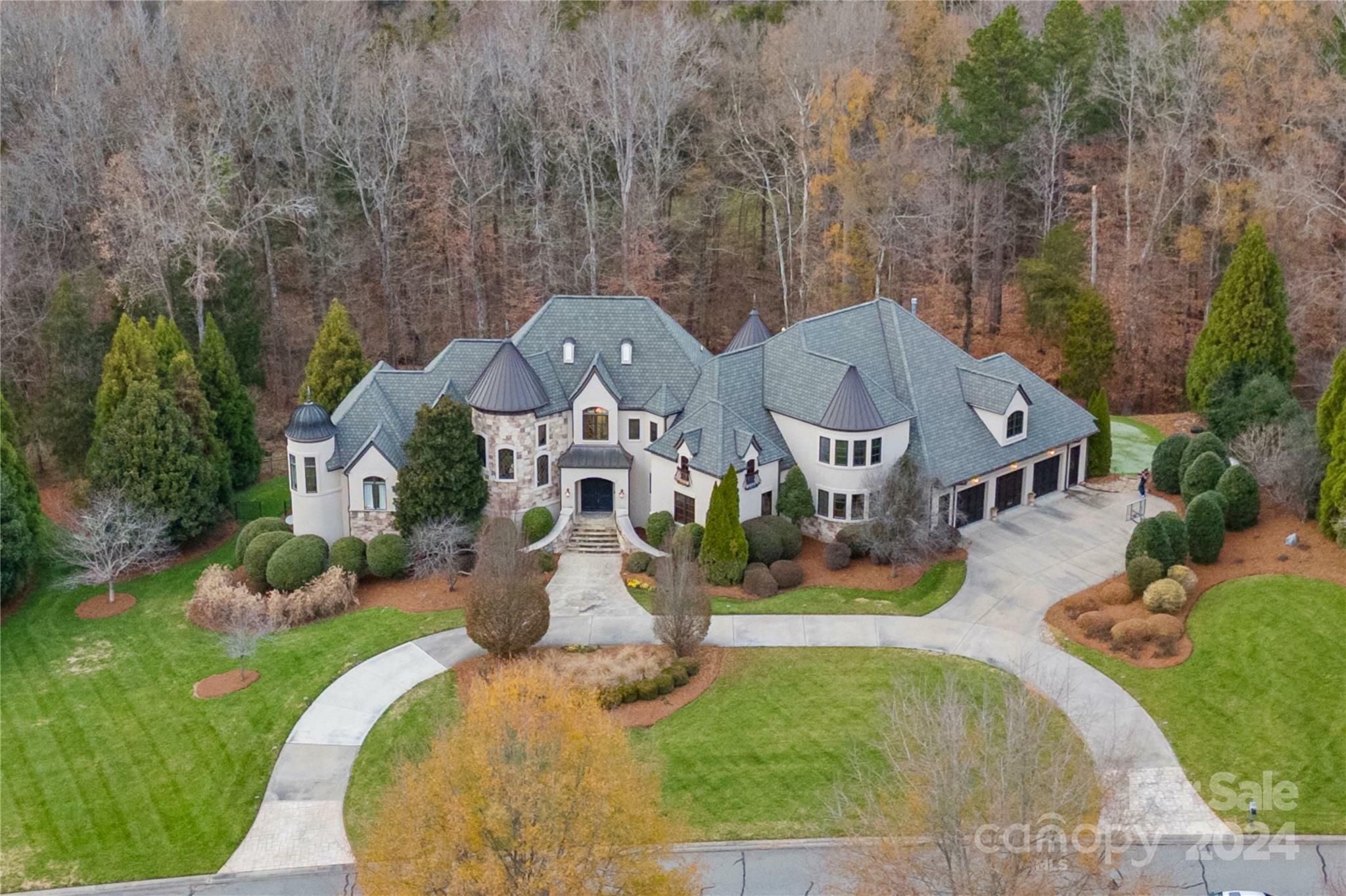 Property Photo: 7292 Three Sisters Lane NC 28027