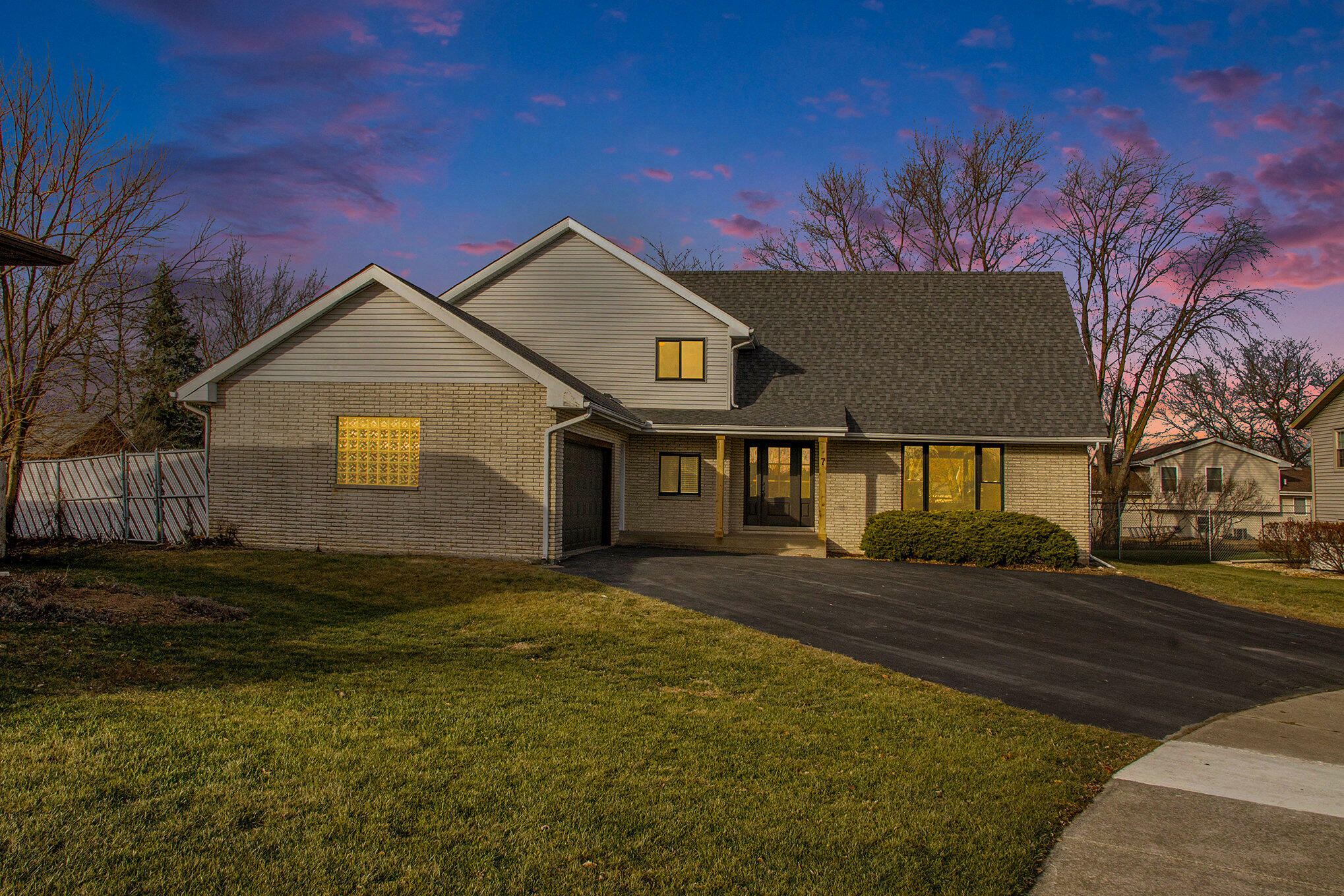 Property Photo: 7 Ivy Lane IN 46311