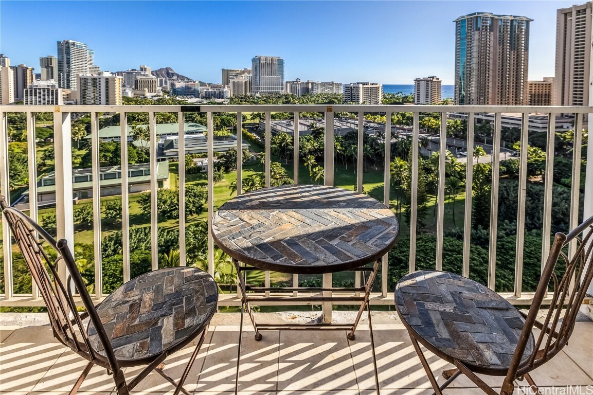 Property Photo:  1920 Ala Moana Boulevard 1607  HI 96815 