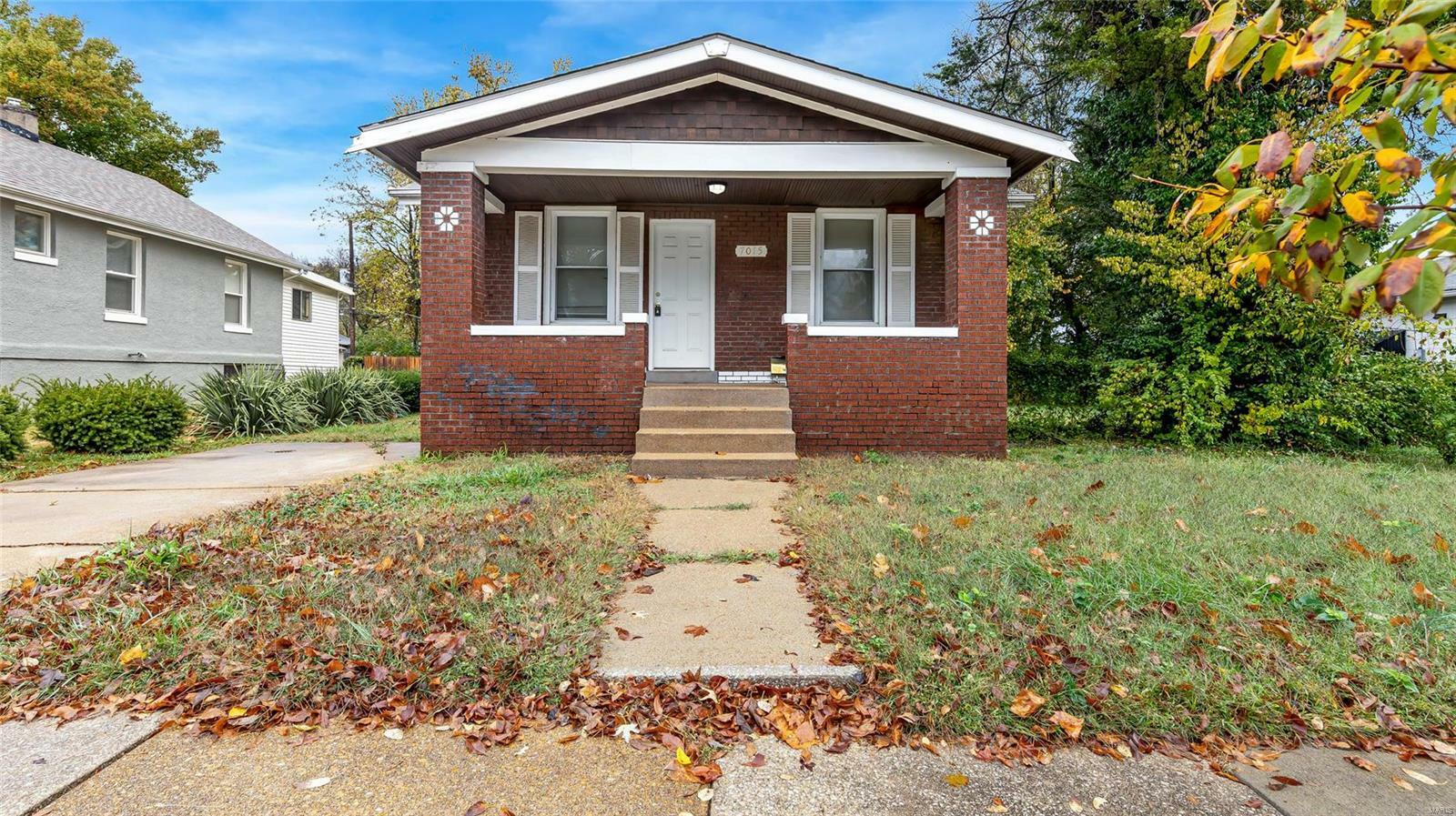 Property Photo: 7015 Julian Avenue MO 63130