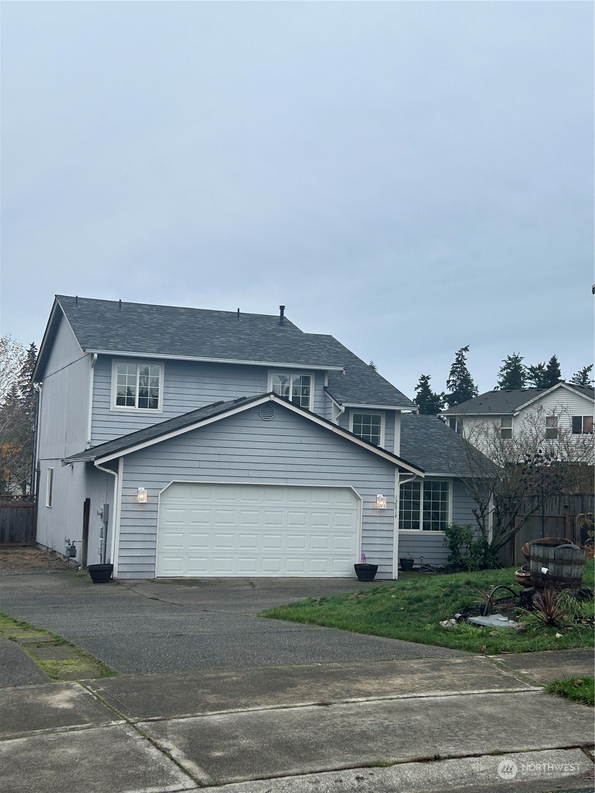 Property Photo: 12814 118th Avenue Ct E WA 98374