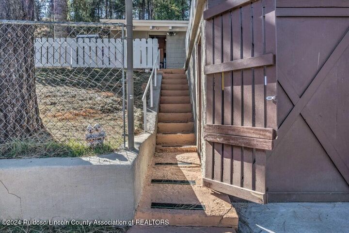 110 Pippin Street  Ruidoso NM 88345 photo