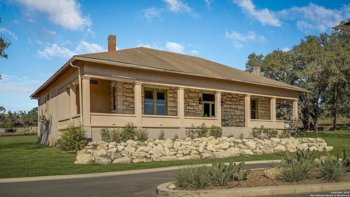 Property Photo: 24626 Cliff Line TX 78257