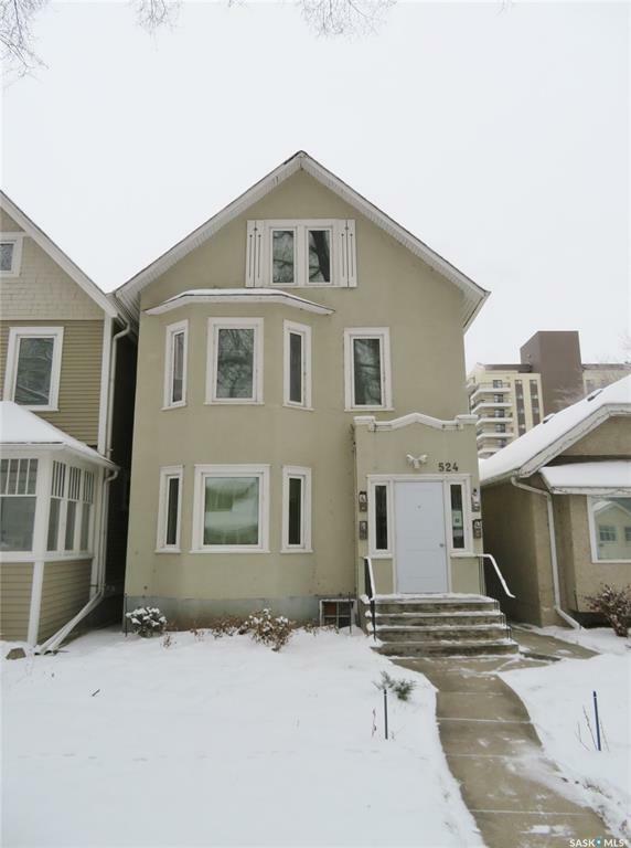 Property Photo:  524 4th Avenue N  SK S7K 2M7 